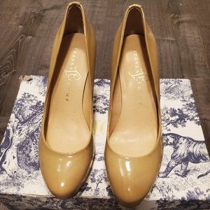 IVANKA TRUMP Nude Pumps